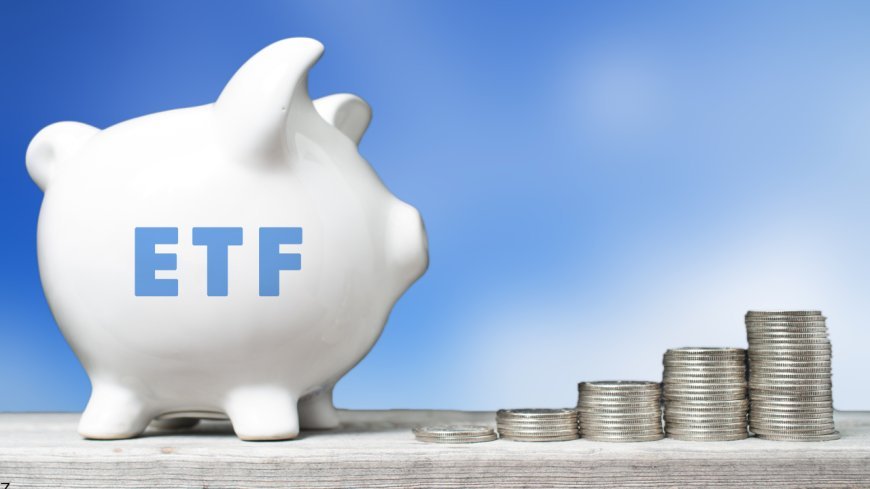 The Top 5 ETFs Beginners Should Buy in 2026 (Low-Cost, High-Potential Options)