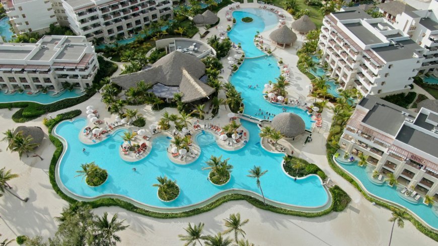 Stop Getting Ripped Off: 6 Secrets to Avoiding Hotel Resort Fees in 2026
