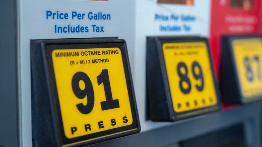 The Gas Station You're Going to Doesn't Have the Cheapest Gas (Here's How to Find It)